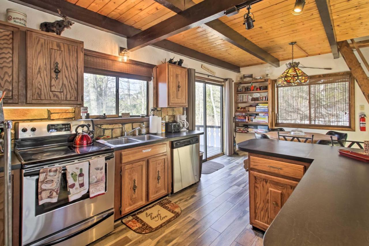 Swiss-Style Chalet With Fireplace - Near Story Land! Bartlett Exteriér fotografie