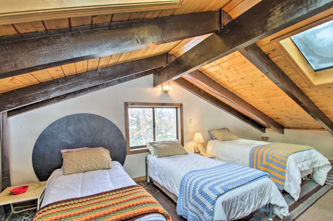 Swiss-Style Chalet With Fireplace - Near Story Land! Bartlett Exteriér fotografie