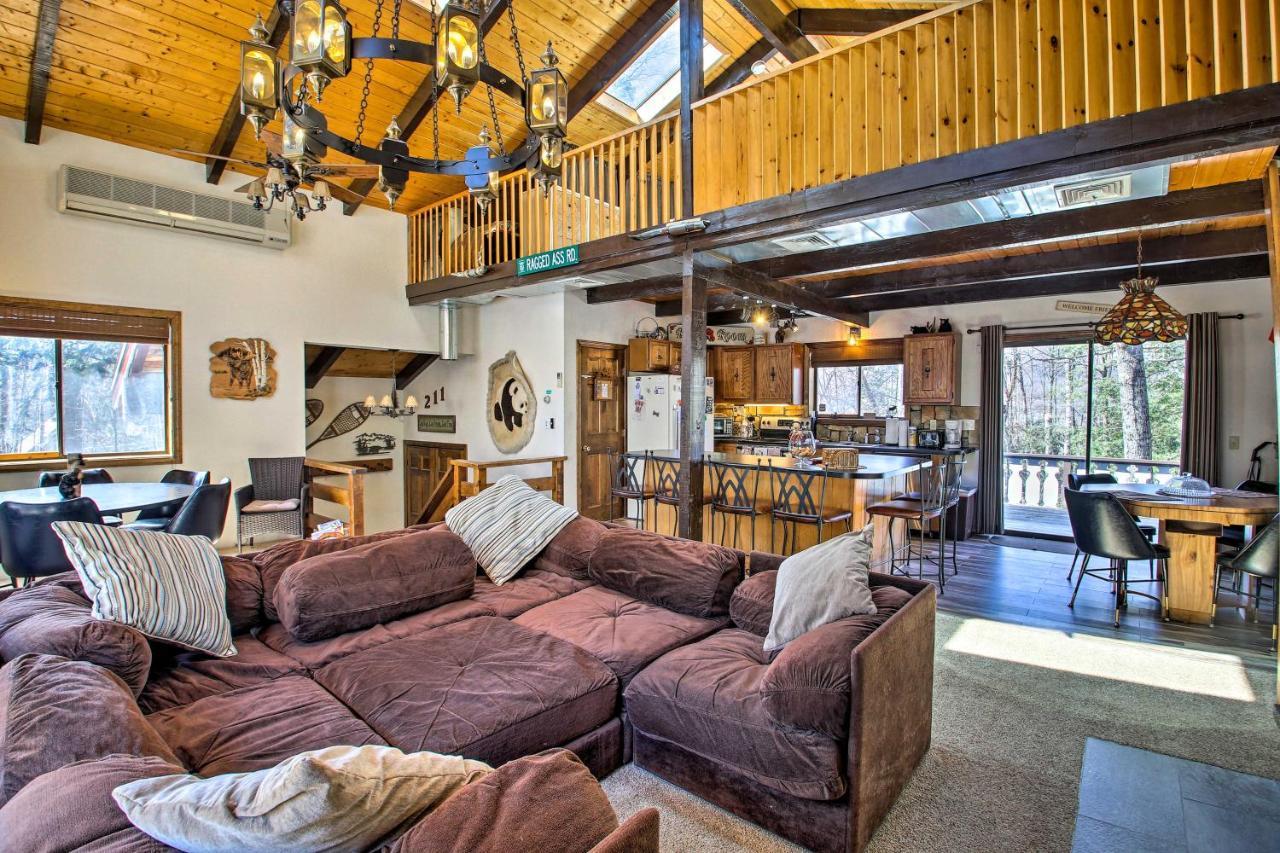 Swiss-Style Chalet With Fireplace - Near Story Land! Bartlett Exteriér fotografie